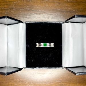 Hallmarked 14k White Gold Band